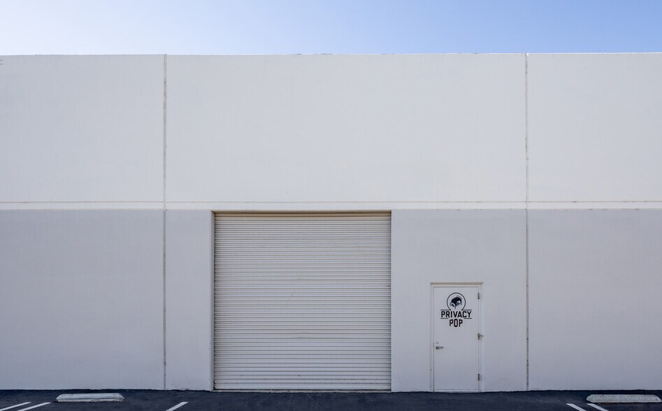 More Photos Of 1919-1921 Alton Pky, Irvine Warehouse For Sale