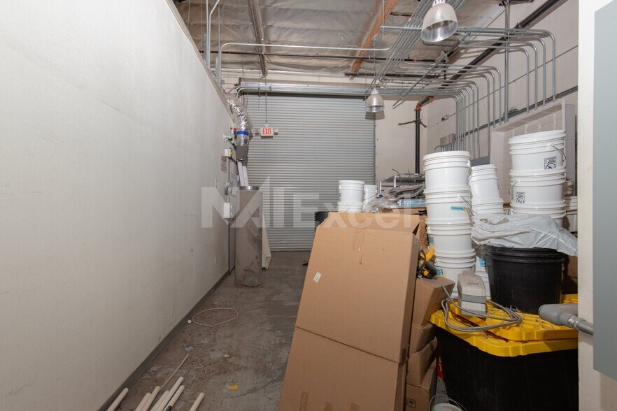 More Photos Of 6265 Saddle Tree Dr, Las Vegas Industrial For Sale