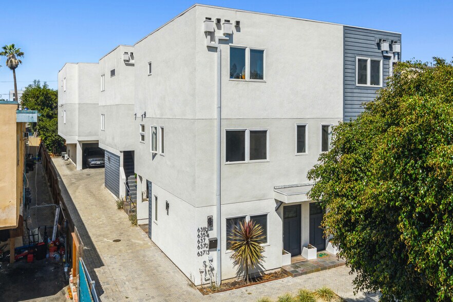 More Photos Of 635 N Harvard Blvd, Los Angeles Apartments For Sale