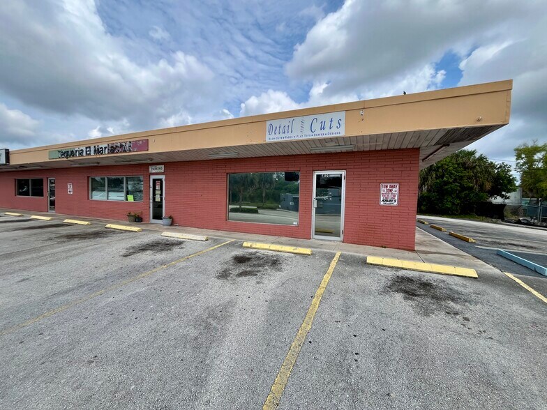 More Photos Of 4069-4129 SE Salerno Rd, Stuart General Retail For Lease