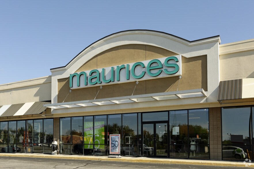 More Photos Of 710-754 Perry Ave, Big Rapids Unknown For Lease