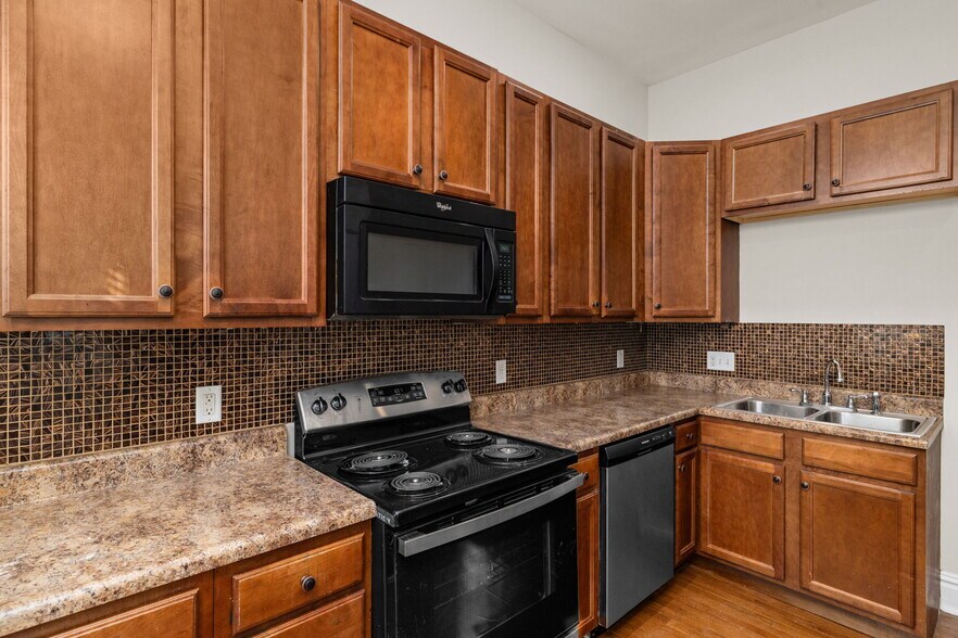 More Photos Of 3259 Minnesota Ave, Saint Louis Multifamily For Sale