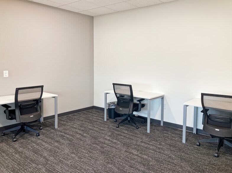 More Photos Of 500 S Main St, Burlington Coworking Space