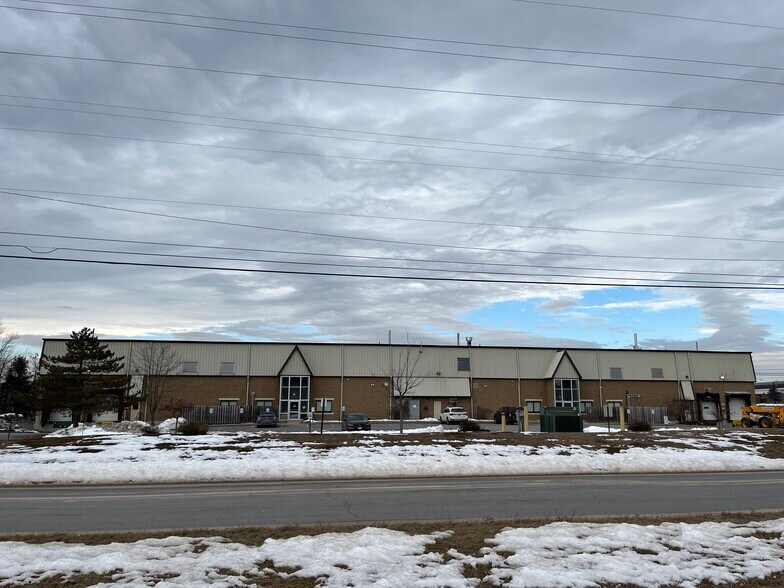 More Photos Of 141 Idaho Ave, Plattsburgh Warehouse For Lease