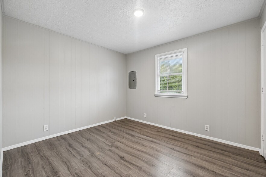 More Photos Of 542 Ashe Ave, New Johnsonville Apartments For Sale