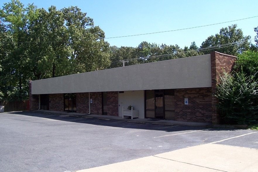 More Photos Of 6520 Baseline Rd, Little Rock Medical For Lease