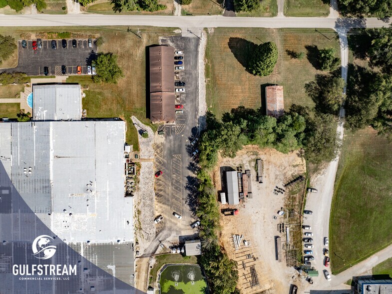 More Photos Of 5704 Old Highway 54, Philpot Apartments For Sale