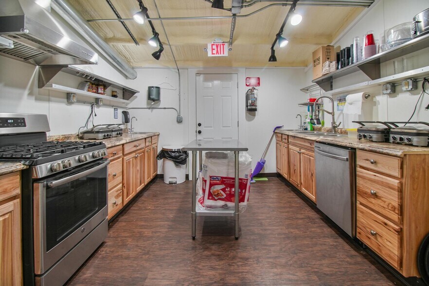 More Photos Of 11074 State Highway 64 W, Overton Freestanding For Sale