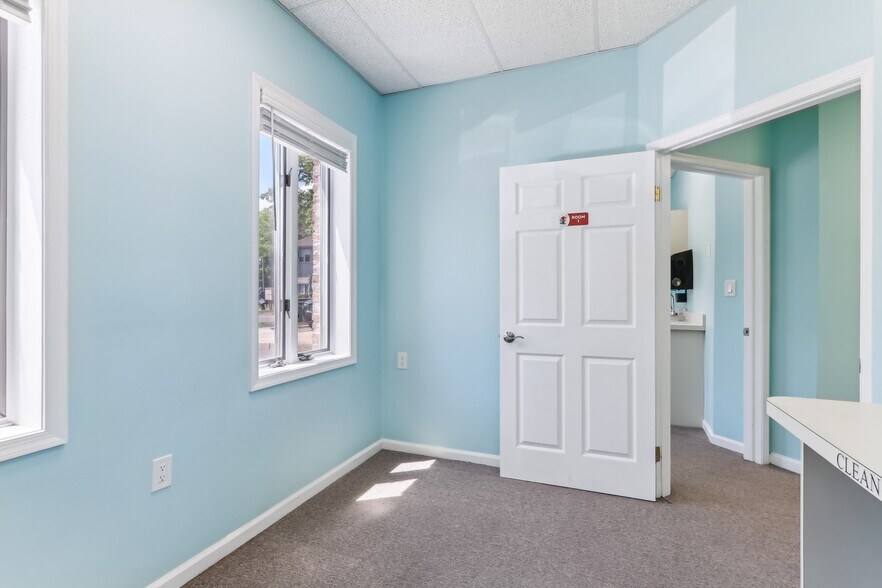 More Photos Of 2640 Highway 70, Manasquan Medical For Sale