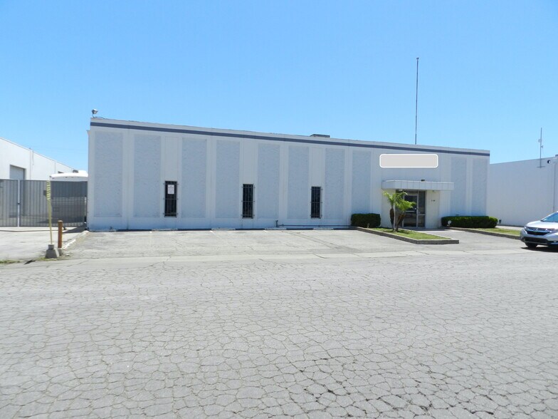 More Photos Of 2110 E Cherry Industrial Cir, Long Beach Distribution For Sale