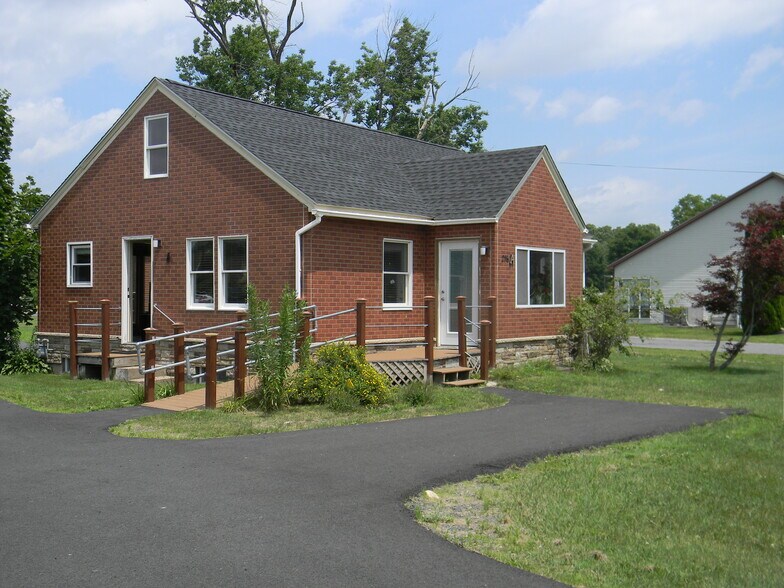 Primary Photo Of 216 Russell St, Hadley Office For Lease