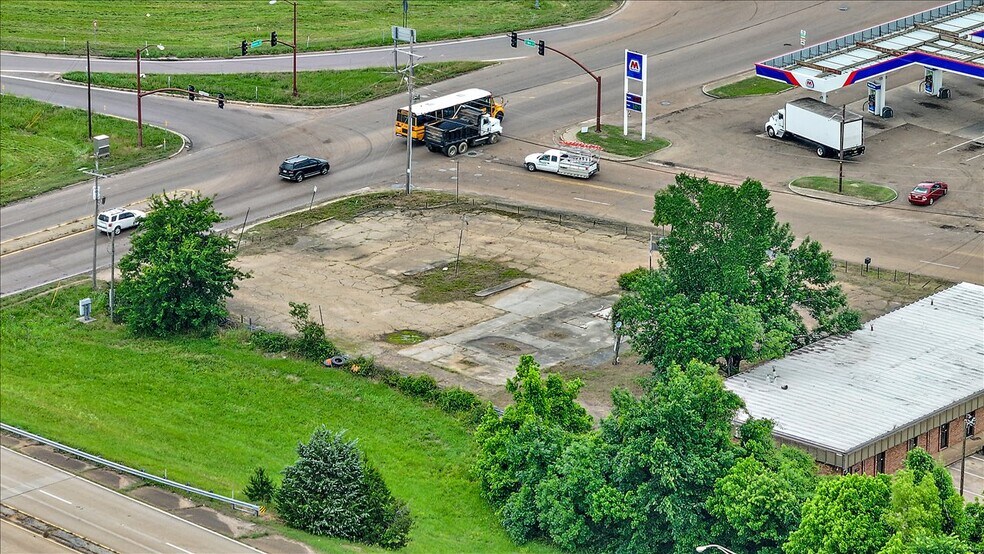 More Photos Of 1800 S Gallatin St, Jackson Land For Sale