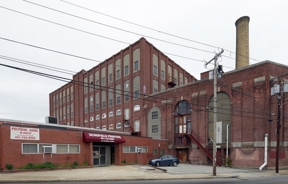 More Photos Of 181 Conant St, Pawtucket Manufacturing For Lease