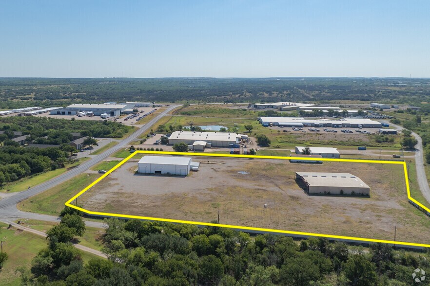 More Photos Of 705 Industrial Loop, Breckenridge Manufacturing For Lease