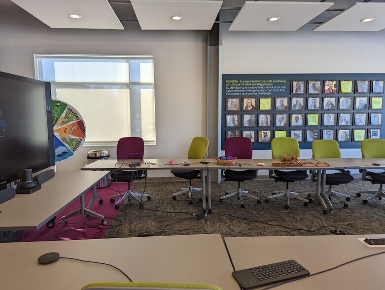 More Photos Of 34 Schroeder Ct, Madison Office For Lease