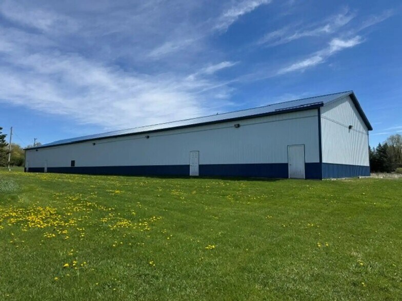 More Photos Of 2359 Coolidge Rd, Barryton Warehouse For Sale