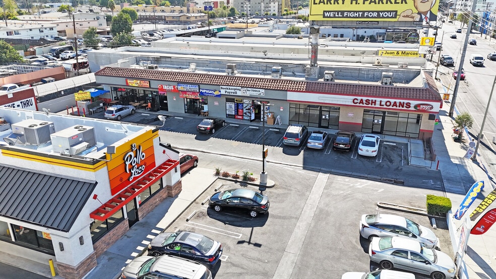 More Photos Of 6740 Reseda Blvd, Reseda Unknown For Lease