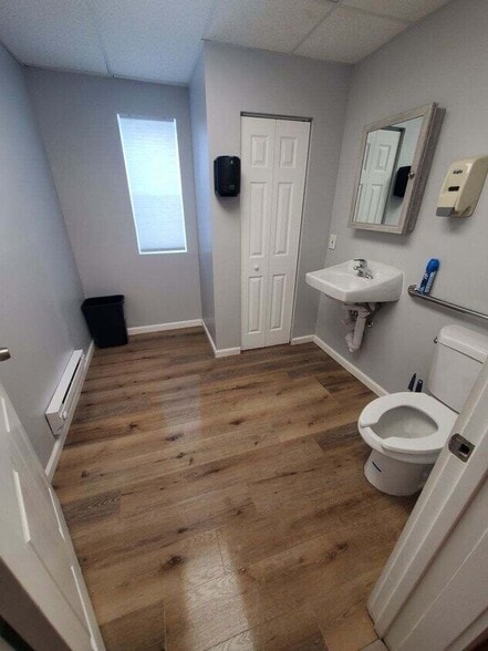 More Photos Of 105 Meade Rd, Syracuse Truck Terminal For Sale