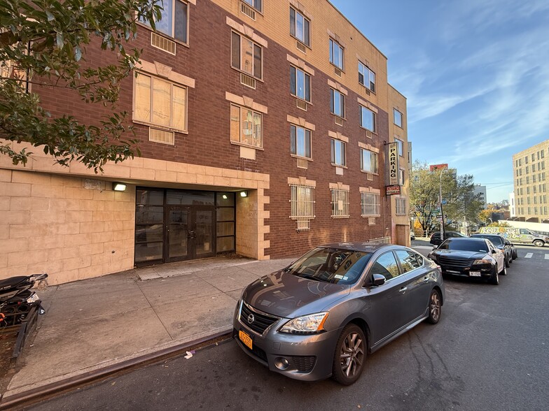 More Photos Of 1100 Franklin Ave, Bronx Apartments For Lease