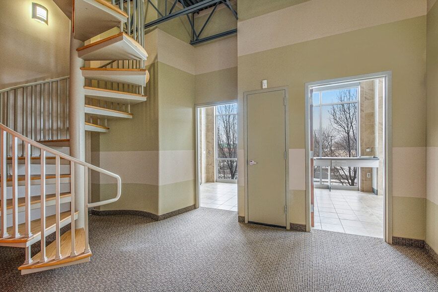 More Photos Of 495 Uinta Way, Denver Medical For Sale