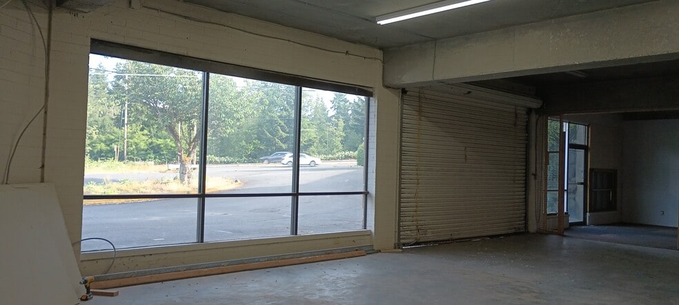 More Photos Of 5611 196th St SW, Lynnwood Freestanding For Lease