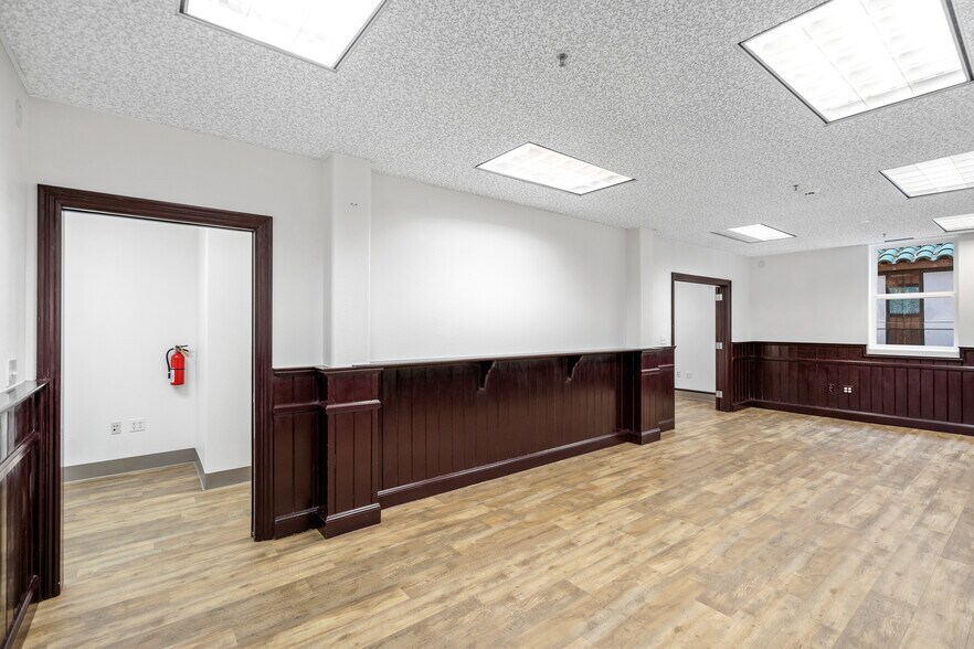 More Photos Of 200 San Marlo Way, Pacifica Office Residential For Lease