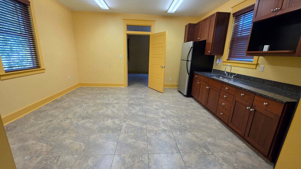 More Photos Of 2618 Herschel St, Jacksonville Office For Sale