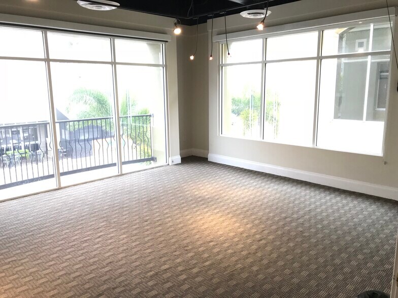 More Photos Of 711 S Howard Ave, Tampa Coworking Space