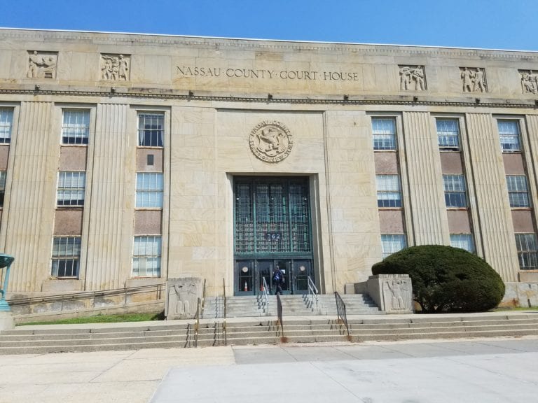 More Photos Of 183 Mineola Blvd, Mineola Medical For Sale