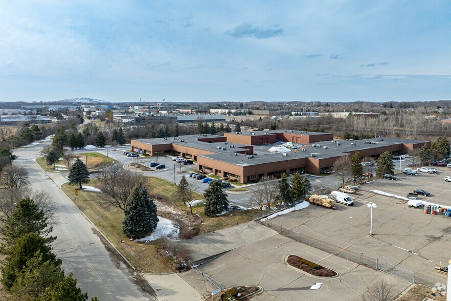 More Photos Of 44696-44808 Helm St, Plymouth Light Distribution For Lease