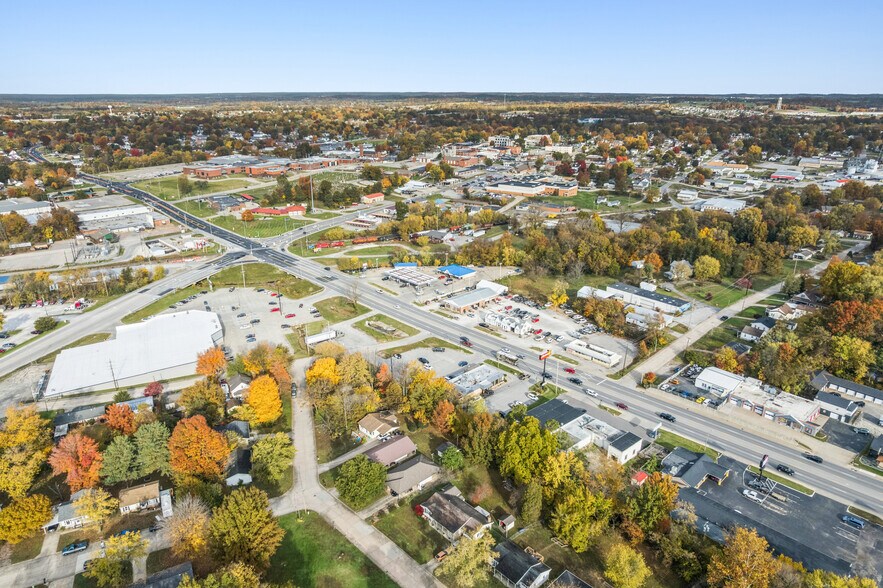 More Photos Of 421 E Jackson Blvd, Jackson Fast Food For Sale
