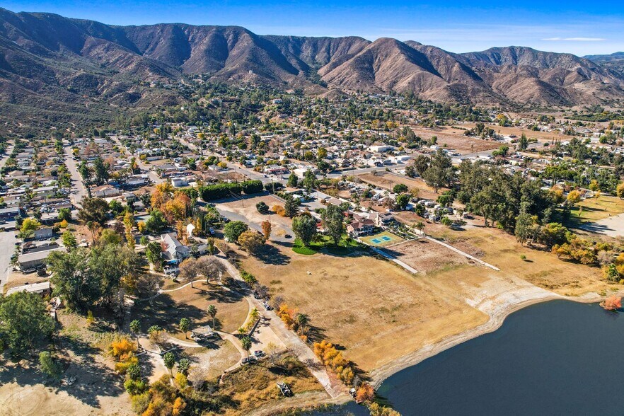 More Photos Of 17690 Grand Ave, Lake Elsinore Apartments For Sale