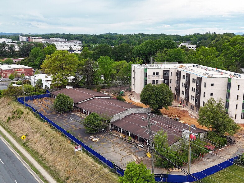 More Photos Of 405 Premier Cir, Charlottesville Land For Sale