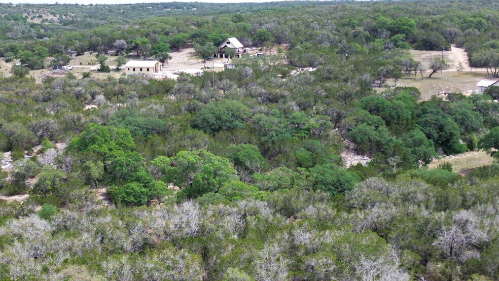 More Photos Of 139 Bee Hive rd, Hunt Land For Sale