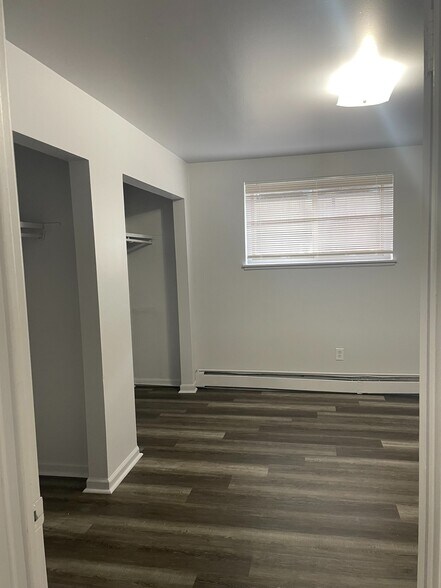 More Photos Of 1420-1424 S Pennsylvania Ave, Lansing Apartments For Sale