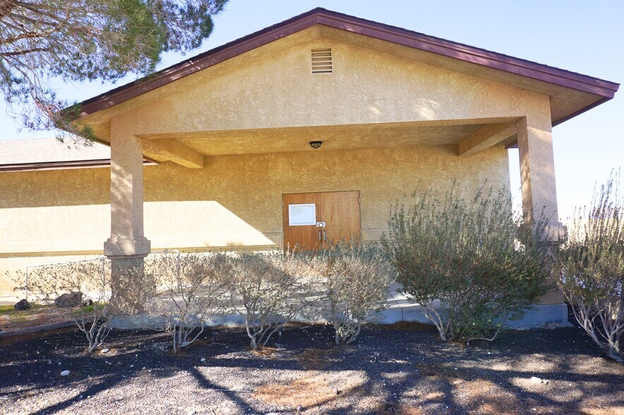 More Photos Of 11112 Barstow Rd, Lucerne Valley Religious Facility For Sale