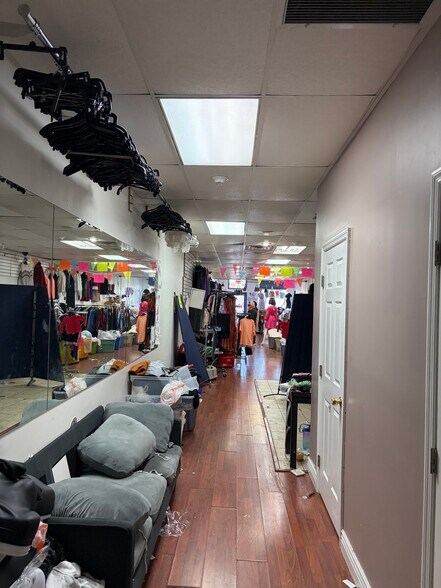 More Photos Of 15A New Main St, Haverstraw Storefront For Lease