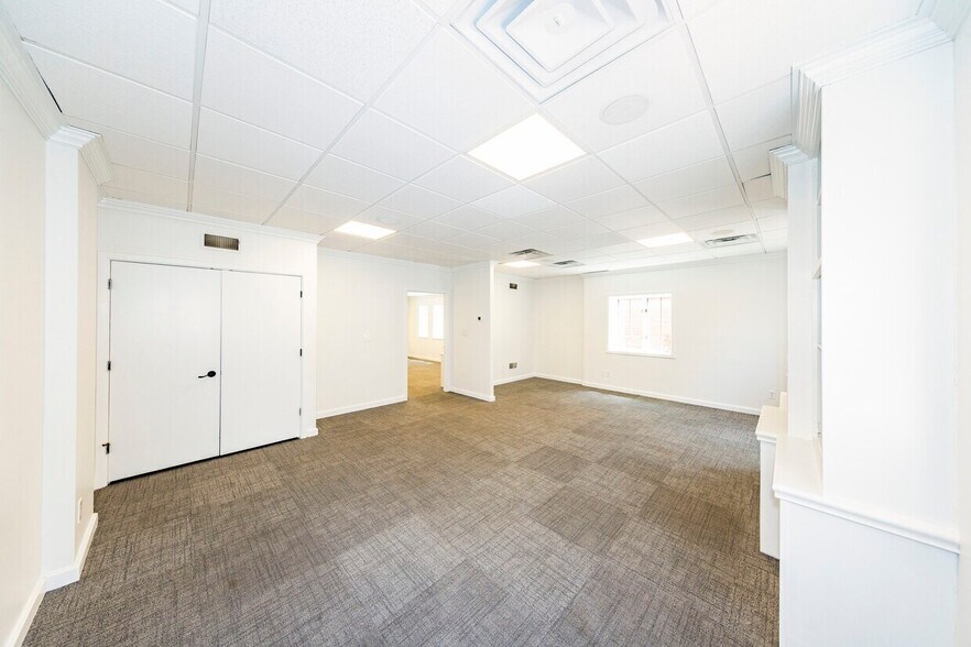 More Photos Of , Columbus Office For Sale