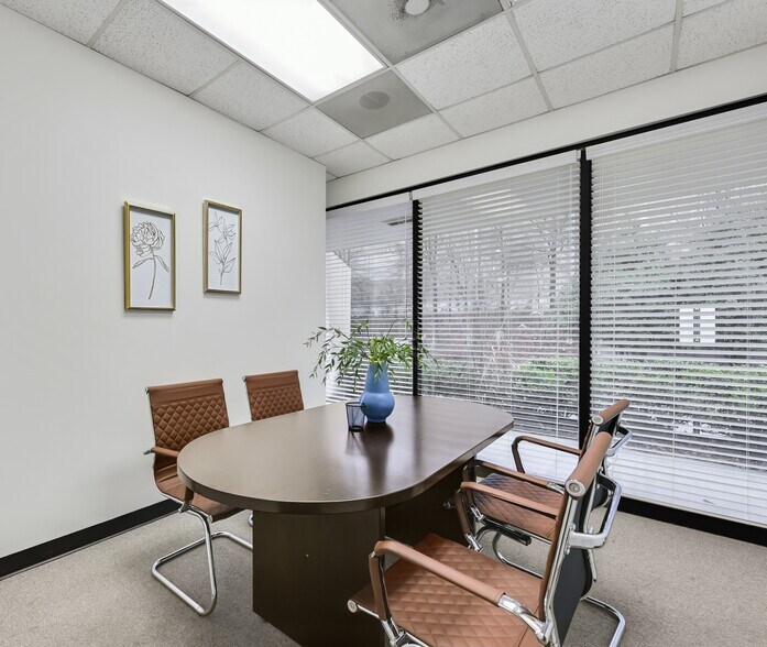 More Photos Of 1900 The Exchange SE, Atlanta Office For Sale