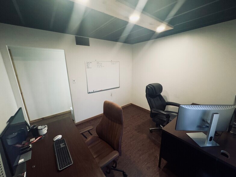 More Photos Of 1207 Alcock St, Pampa Flex For Sale