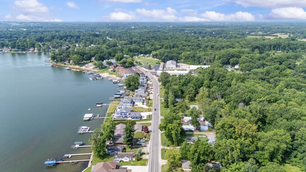 More Photos Of 5358 Paw Paw Lake Rd, Coloma Apartments For Sale