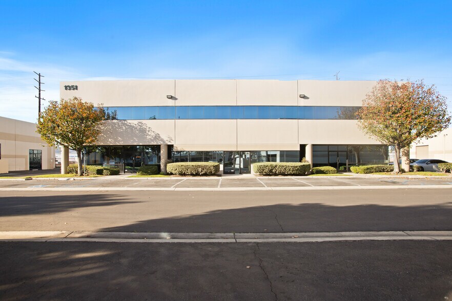 Primary Photo Of 1345 S Lewis St, Anaheim Warehouse For Sale