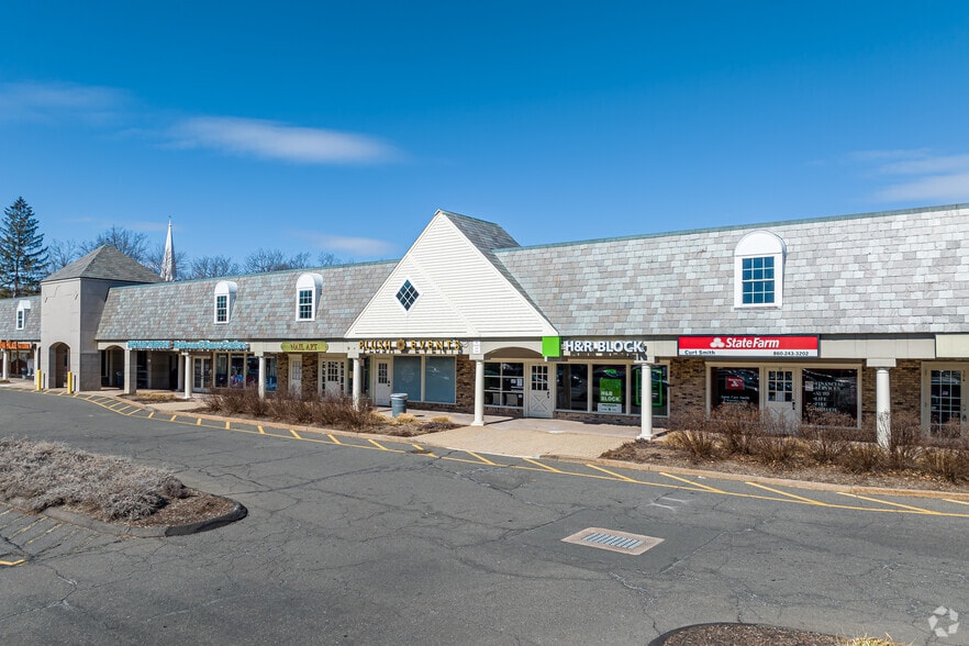 More Photos Of 836 Park Ave, Bloomfield General Retail For Lease