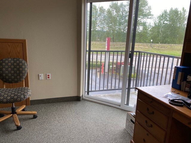 More Photos Of 1801 1st Ave, Longview Medical For Sale
