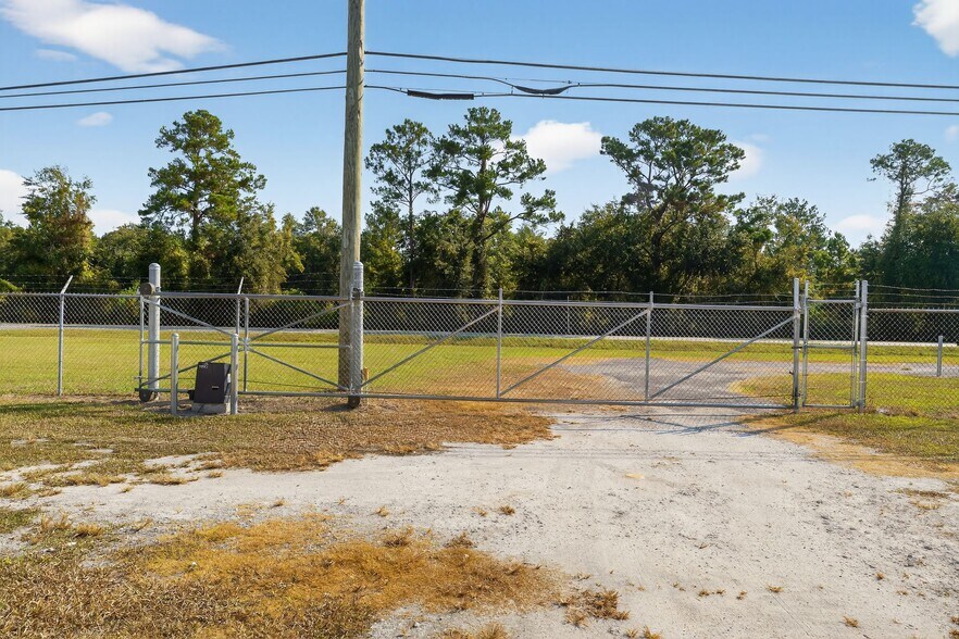 More Photos Of 3010 NW Us Highway 41, Lake City Self Storage For Sale