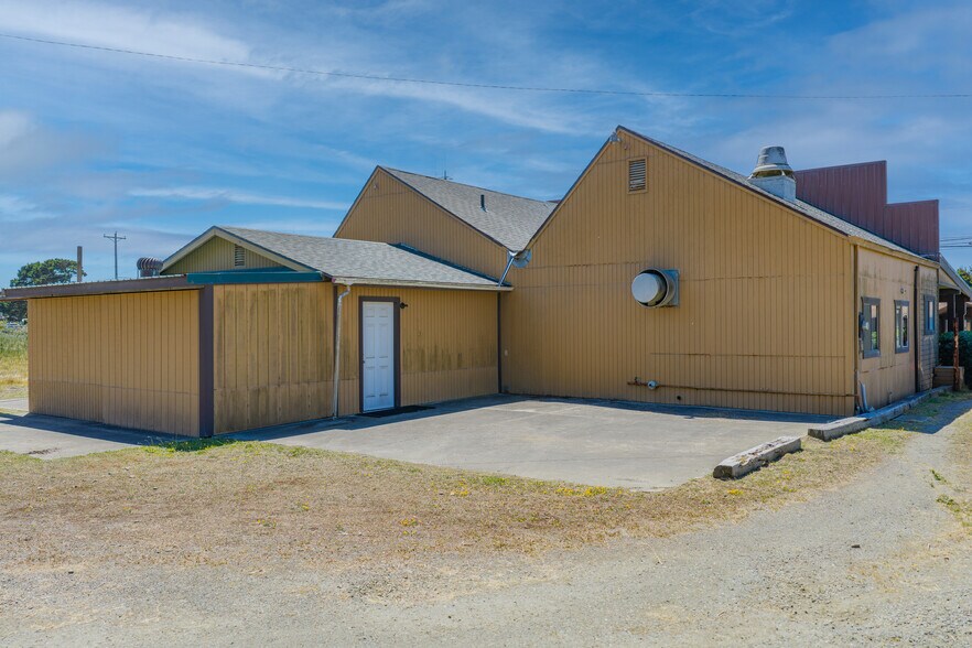 More Photos Of 1455 Oregon ave, Bandon General Retail For Sale