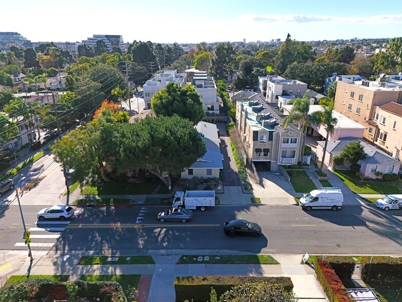 More Photos Of 1851 S Barrington Ave, Los Angeles Land For Sale