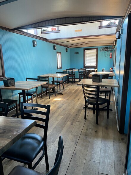 More Photos Of 406 N Piedmont Ave, Rockmart Restaurant For Sale