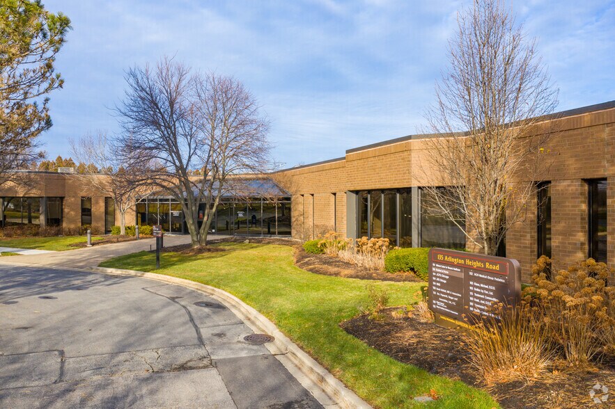 More Photos Of 135 N Arlington Heights Rd, Buffalo Grove Medical For Lease