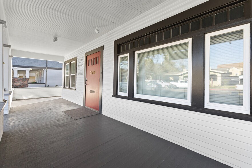 More Photos Of 700 College Ave, Santa Rosa Office For Sale